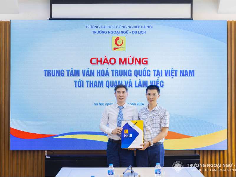 SLT: Tiếp đón Trung tâm Văn hoá Trung Quốc tại Hà Nội tới thăm và làm việc