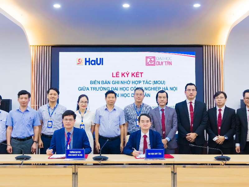 Ký kết MOU giữa Đại học Công nghiệp Hà Nội và Đại học Duy Tân - Tăng cường kết nối, kiến tạo giá trị chung giữa hai đại học tiên phong