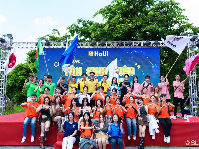 Recap ngày hội chào tân sinh viên 2025
