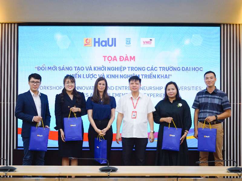 Tọa đàm “Đổi mới sáng tạo trong các Trường Đại học - Chiến lược và kinh nghiệm triển khai"