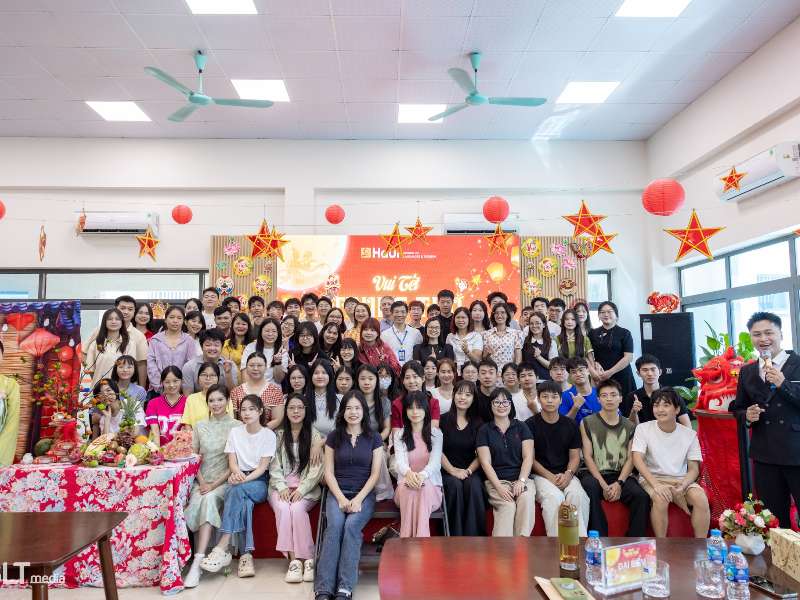 Chương trình “Vui Tết Trung thu” dành cho 95 lưu học sinh, tình nguyện viên và sinh viên quốc tế