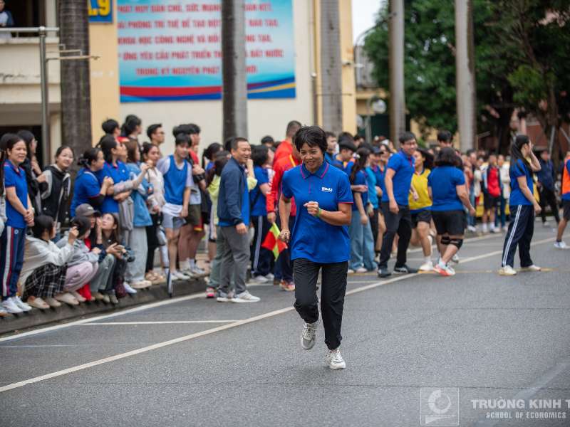 Hội thao “Giảng viên và sinh viên Trường Kinh tế năm 2025”