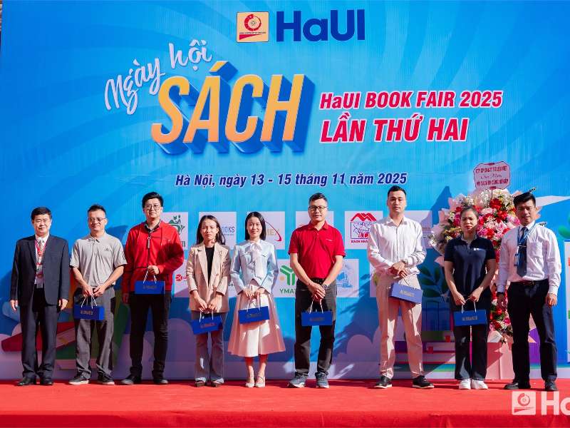 Hội sách HaUI lần thứ 2 lan toả văn hoá đọc trong cộng đồng HaUI